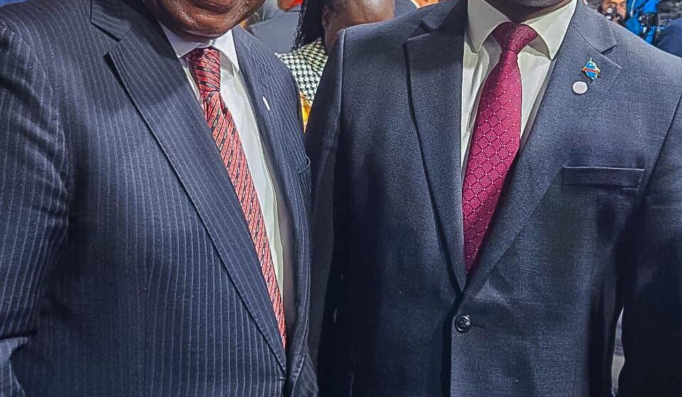 DIPLOMATIE: LE 1er V.P DE L&rsquo;ASSEMBLÉE NATIONALE, ISAAC JC TSHILUMBAYI REPRÉSENTE LE CHEF DE L&rsquo;ÉTAT AU 4e SOMMET INTERNATIONAL SUR LA DÉFENSE DE LA DÉMOCRATIE EN ESPAGNE.