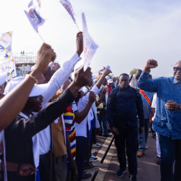 Mines : après l’Ituri, Louis Watum Kabamba signe la première descente historique d’un Ministre national au Bas-Uélé et au Maniema.