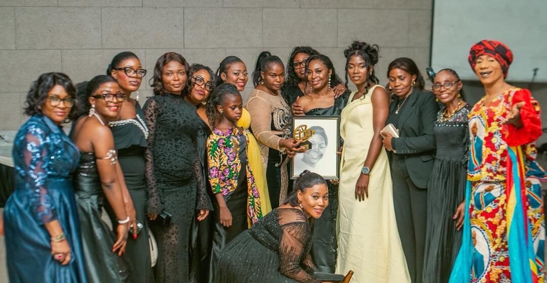 La Tribune des Femmes des Médias honore 10 femmes issues de divers secteurs à Kinshasa.