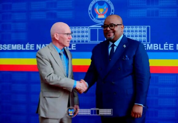 Assemblée National :Enfin, elle précise que cette sélection ne devrait pas occulter les efforts constants des journalistes, tant à l’intérieur qu’à l’extérieur du pays, qui contribuent quotidiennement à la défense des intérêts nationaux.