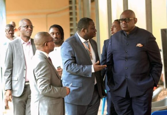 RDC : la société civile salue l’élan du ministre des Mines, Louis Watum Kabamba et appelle à des réformes concrètes.