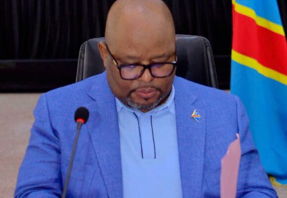 IMG-20260525-WA0111 Sud-Kivu : la médiation conduite par Aimé Boji Sangara et Norbert Basengezi aboutit au désamorçage de la crise institutionnelle entre l’Exécutif provincial et l’Assemblée provinciale.