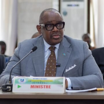 1000719010 BELGIQUE : LA RDC ENGAGE LA RESTITUTION DE SES ARCHIVES GÉOLOGIQUES POUR ACCÉLÉRER LA DÉCOUVERTE DE NOUVEAUX GISEMENTS.