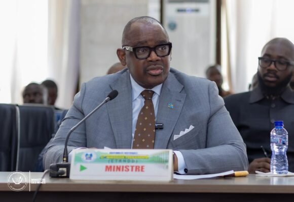 1000719010 BELGIQUE : LA RDC ENGAGE LA RESTITUTION DE SES ARCHIVES GÉOLOGIQUES POUR ACCÉLÉRER LA DÉCOUVERTE DE NOUVEAUX GISEMENTS.