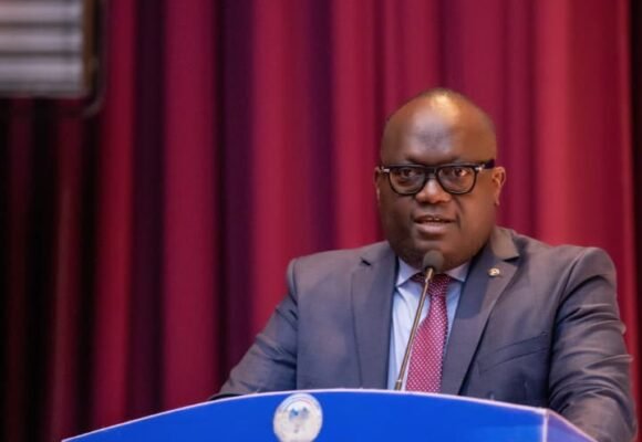 1000749292 Clôture des Journées scientifiques de Kinshasa : les PME plaident pour des réformes fiscales profondes et une meilleure mobilisation des recettes publiques.