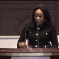 Ass Nat : L’honorable Dorothée Madiya exige des comptes et de la transparence au gouvernement sur la riposte contre Ebola.