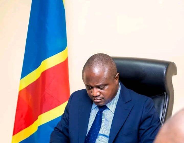 Muhindo Nzangi face au débat constitutionnel : pourquoi ce silence ?