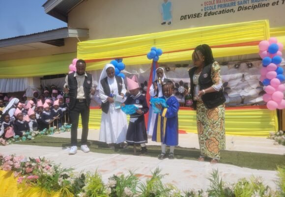 BUTEMBO/ÉDUCATION : Le Complexe Scolaire Saint Maurice clôture l&rsquo;année avec 100 % de réussite à la crèche et à la maternelle.