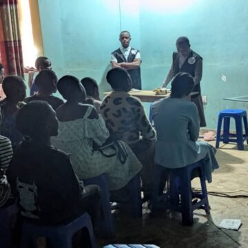 BUTEMBO : le Parlement d&rsquo;Enfants sensibilise des enfants aux mesures de prévention contre Ebola.