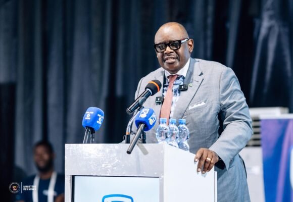 IMG-20260814-WA0059 1 AN AUX MINES : LE BILAN TRIOMPHANT DE LOUIS WATUM FAIT DÉJÀ ÉCOLEKINSHASA.